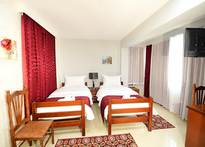 Zobo Hotel 3*