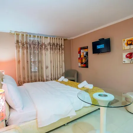 Zobo Hotel 3*